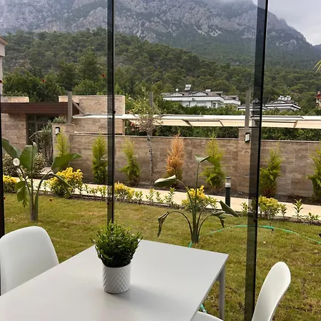 Brand New Luxury In Vilă Kemer